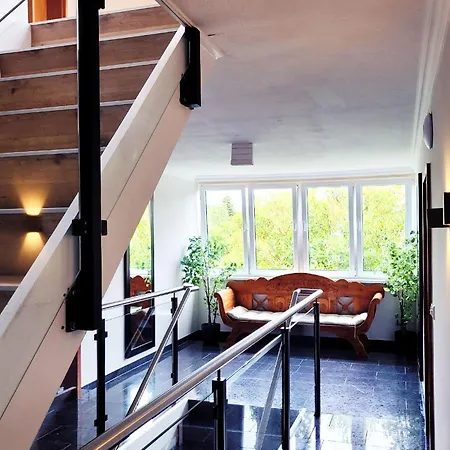 Strandnahe & Hochwertige Ferienunterkunft, Mit Gartenzugang, Parkplatz Und Fahrradunterstellplatz