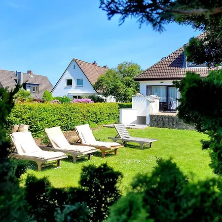 아파트 Strandnahe & Hochwertige Ferienunterkunft, Mit Gartenzugang, Parkplatz Und Fahrradunterstellplatz 샬베우츠